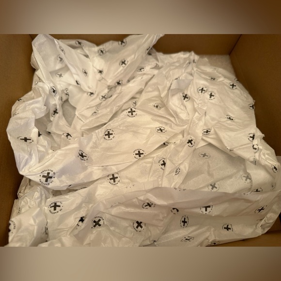 Nwot! Dr. Martens air wair WOMEN'S SMOOTH LEATHER LACE UP BOOTS, size US 8 - Picture 9 of 9